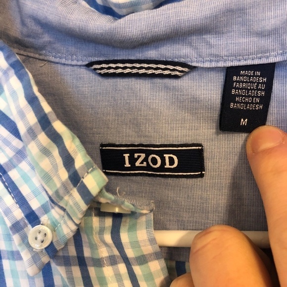 2/$15 Izod - Men’s Button Down Shirt - Picture 5 of 7